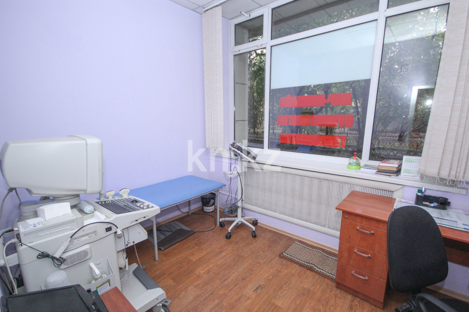 Продажа , 210 м², Коктем 2 - Продажа офисных и торговых помещений в Алматы фото 5 из 6