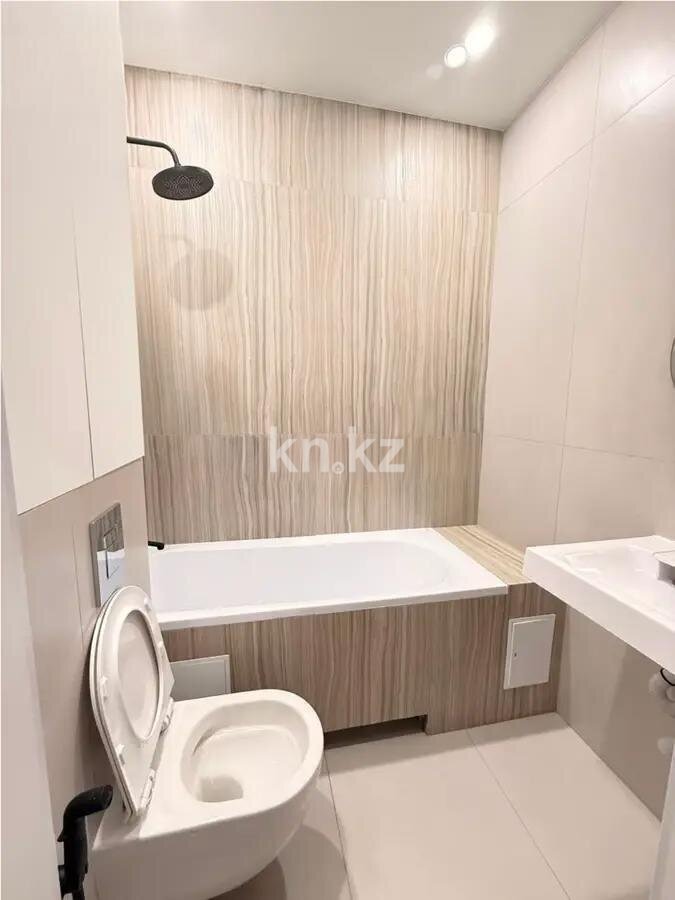 Продажа 2-комнатной квартиры, 45.2 м² в Алматы - фото 4