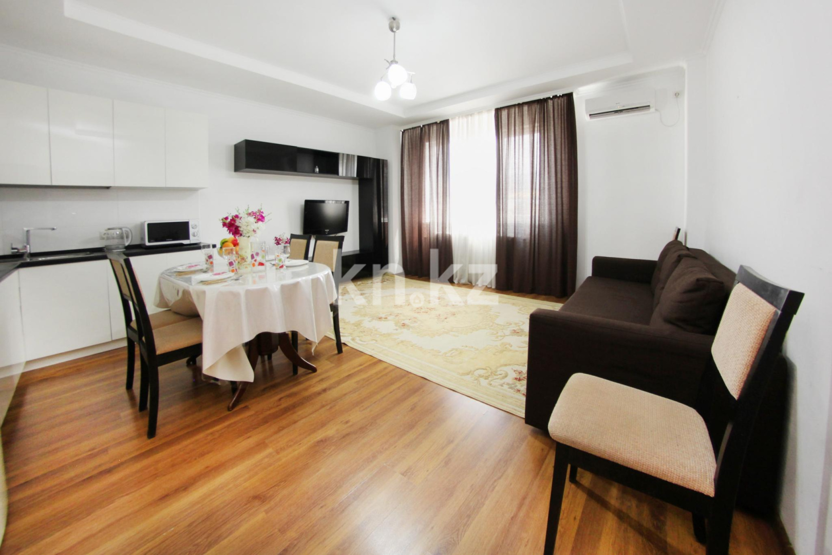 Аренда 2-комнатной квартиры посуточно, 48 м², Каблукова, дом  38г - ул. Торайгырова - Аренда квартир посуточно в Алматы с фото фото 17 из 20