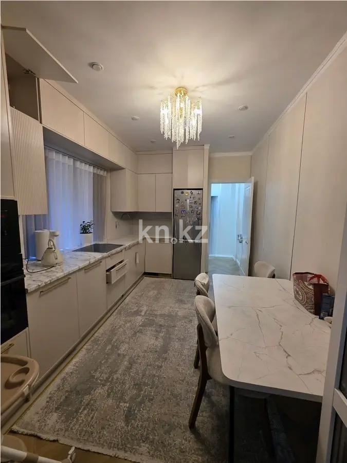 Продажа 4-комнатной квартиры, 93.3 м² в Алматы - фото 4
