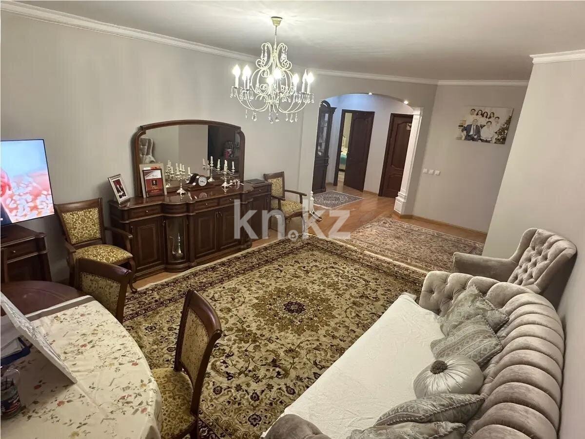 Продажа 4-комнатной квартиры, 122 м² в Астане