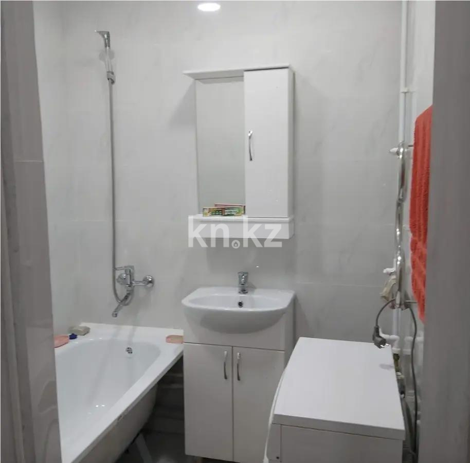 Продажа 2-комнатной квартиры, 62 м², ул. Ермекова, дом  114/4 - Продажа квартир в Караганде фото 4 из 5