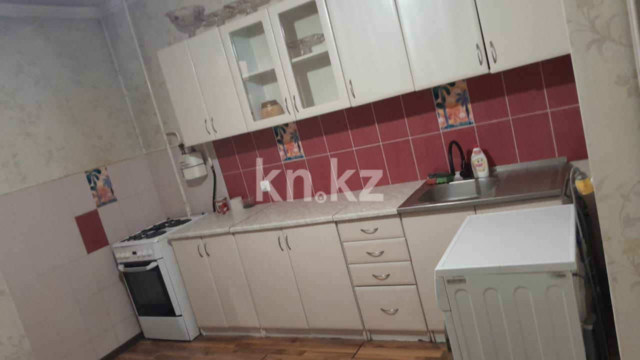 Аренда 2-комнатной квартиры, 68 м², пр. Момышулы, дом  4 - пр. Тауелсыздык - Аренда  двухкомнатных квартир помесячно в Астане фото 1 из 12