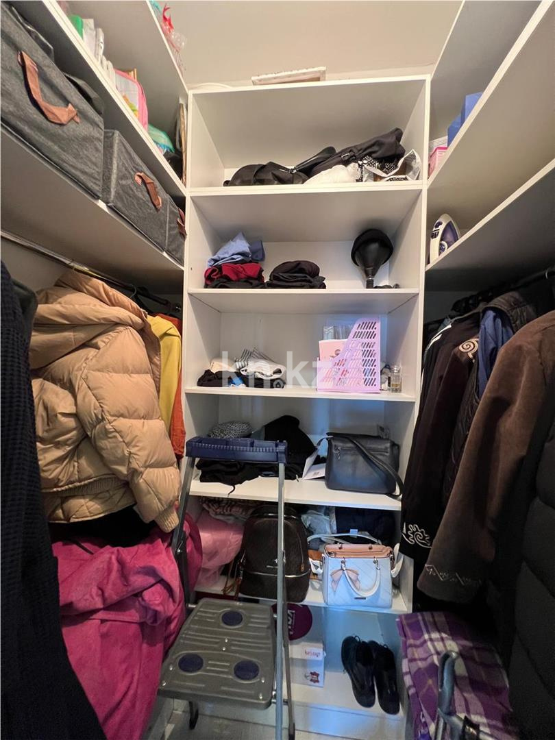 Продажа 2-комнатной квартиры, 62 м², ул. Дюсембекова, дом  83/1 - Продажа квартир в Караганде фото 13 из 19