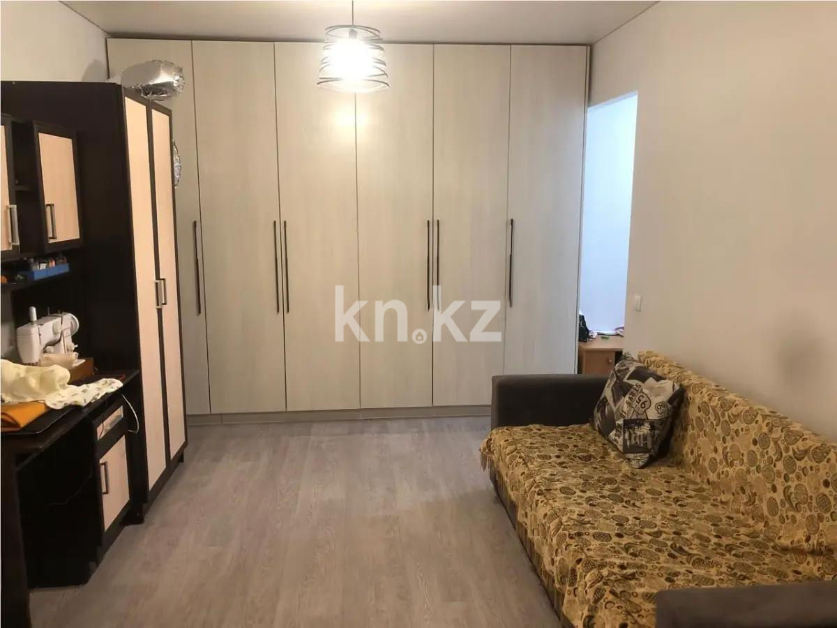 Продажа 2-комнатной квартиры, 40 м², мкр-н 8, дом  78 - Продажа квартир в Алматы фото 1 из 5