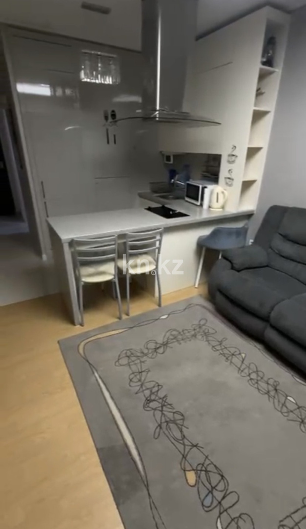 Аренда 1-комнатной квартиры, 40 м² - Аренда квартир помесячно в Астане с фото фото 1 из 9