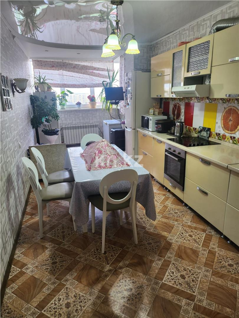 Продажа 4-комнатной квартиры, 140 м², пр. Шахтеров в Караганде - фото 6