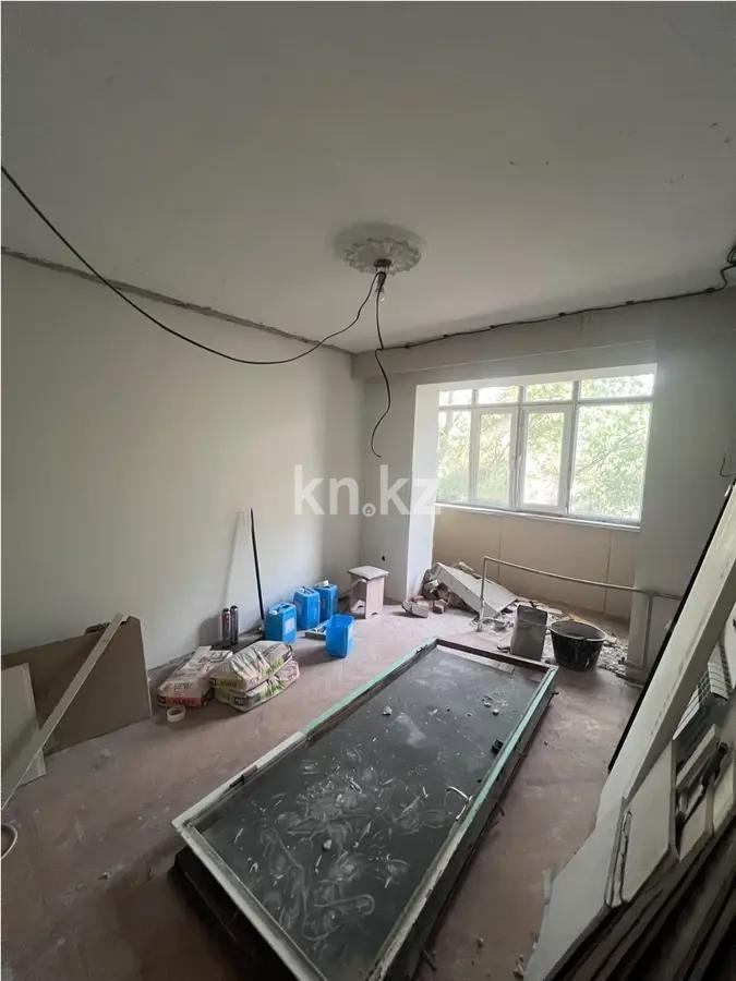 Продажа 4-комнатной квартиры, 92 м², ул. Толе би, дом  159 - Продажа  четырехкомнатных квартир в Алматы без посредников фото 1 из 4