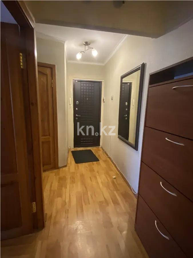 Продажа 3-комнатной квартиры, 60 м², мкр-н Аксай-2, дом  23 в Алматы - фото 5
