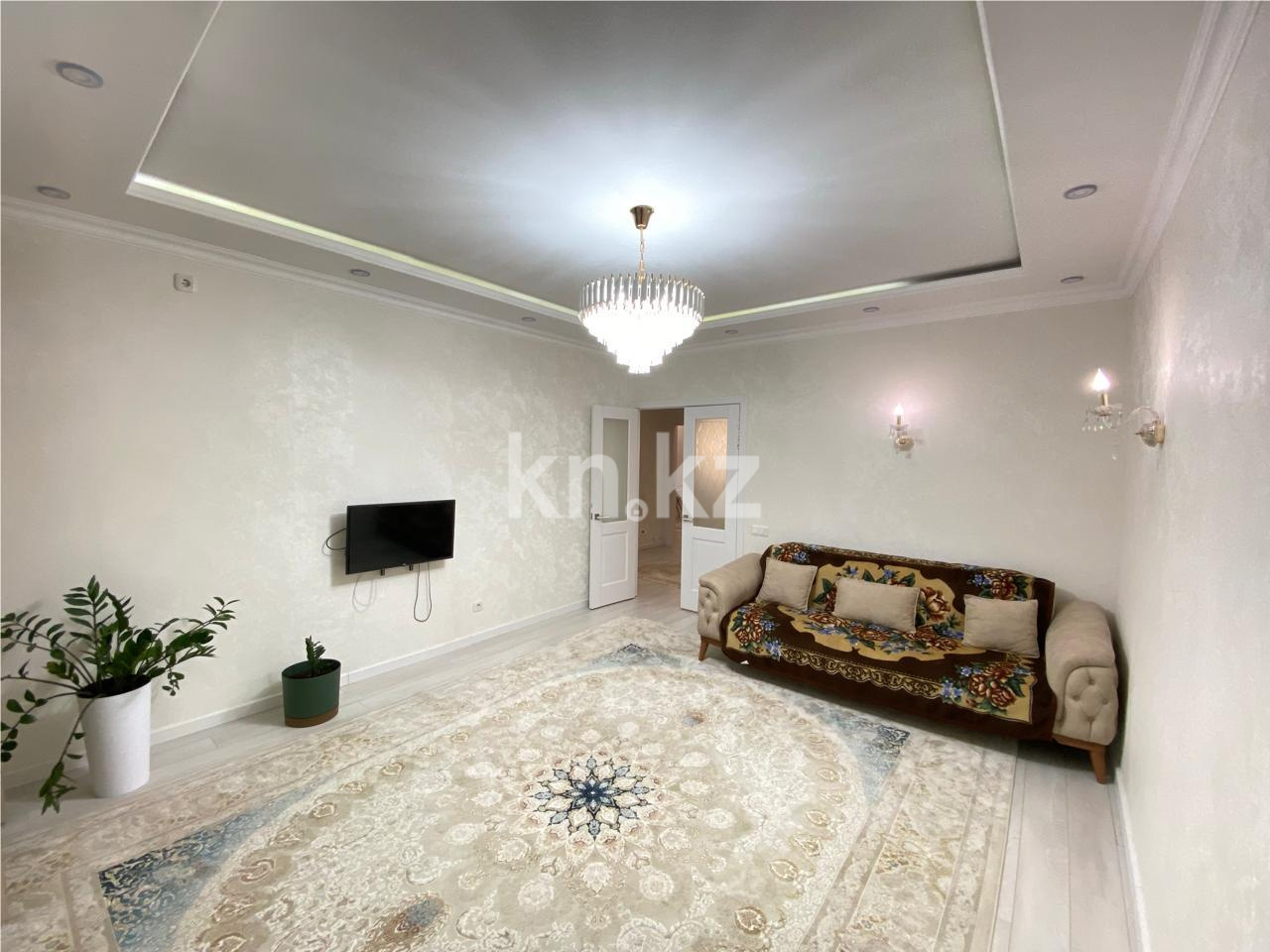 Продажа 2-комнатной квартиры, 58.8 м², пр. Улы Дала, дом  61 - Продажа квартир в Астане фото 1 из 12