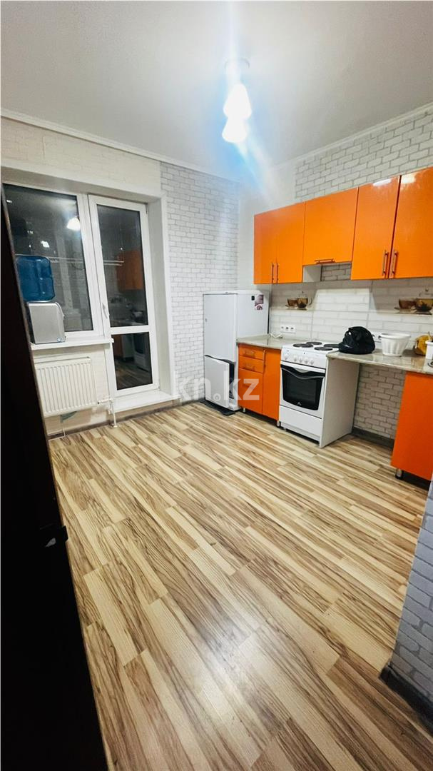 Продажа 1-комнатной квартиры, 35 м², ул. Момышулы - Продажа  однокомнатных квартир в Караганде фото 4 из 15