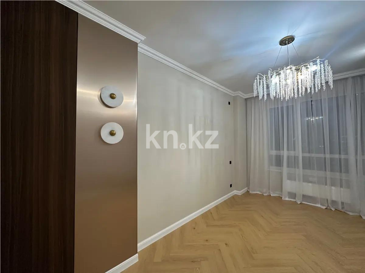 Продажа 2-комнатной квартиры, 63 м², ул. Толе би, дом  35/1 - Продажа квартир в Астане фото 1 из 4