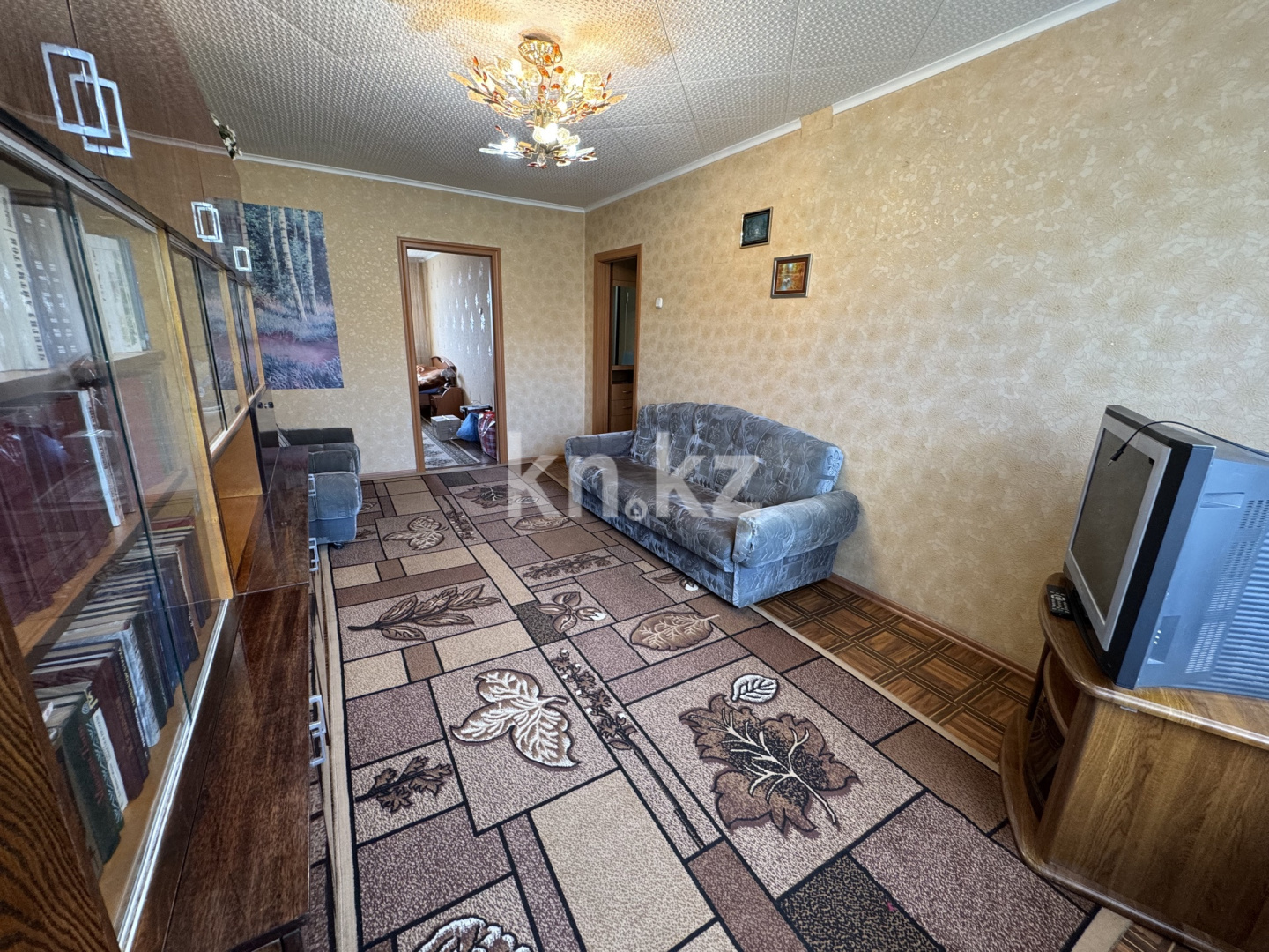 Продажа 2-комнатной квартиры, 44 м², 19 мкр., дом  73 - Продажа квартир в Казахстане фото 2 из 14