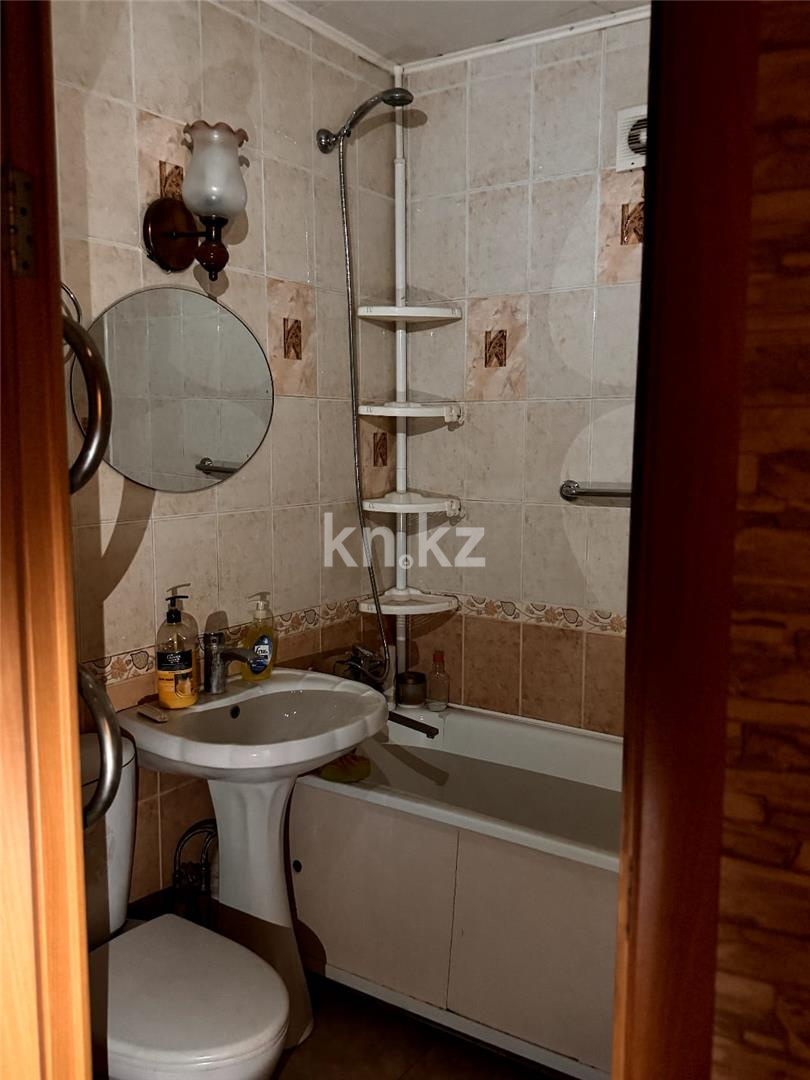 Продажа 2-комнатной квартиры, 45 м², пр. Н. Абдирова в Караганде - фото 9