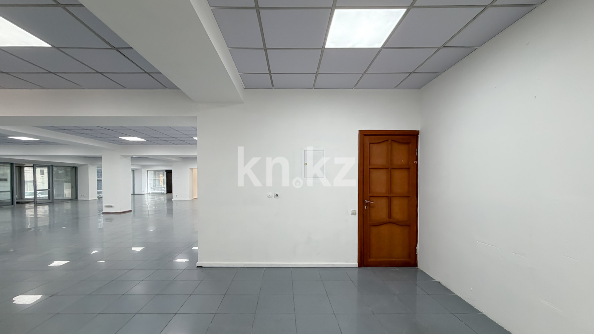 Продажа помещения, 911 м² - Продажа офисных и торговых помещений в Казахстане - страница 2 фото 18 из 40