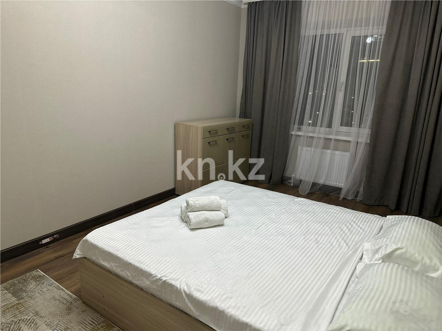 Продажа 2-комнатной квартиры, 64 м², пр. Шахтеров, дом  23 в Караганде - фото 2