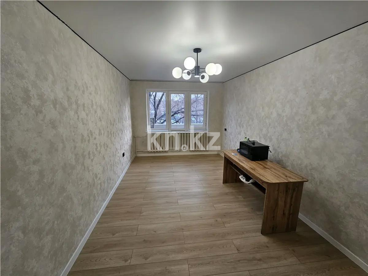 Продажа 2-комнатной квартиры, 43 м², 2 мкр., дом  1 в Алматы - фото 2