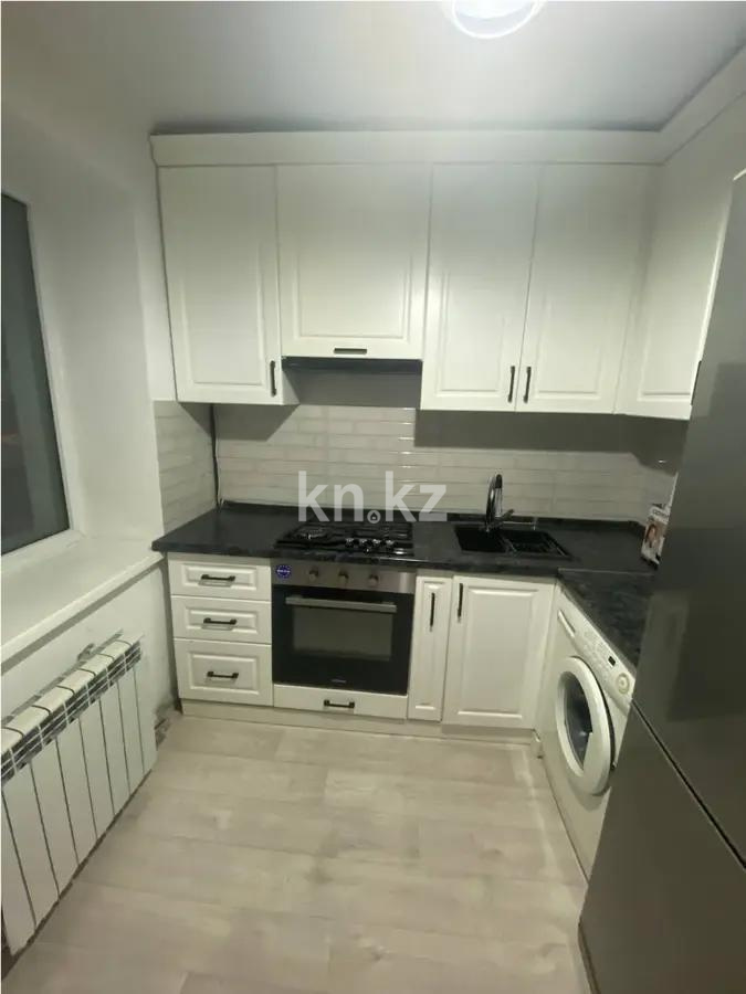 Продажа 2-комнатной квартиры, 42 м², ул. Жандосова, дом  15 в Алматы - фото 2