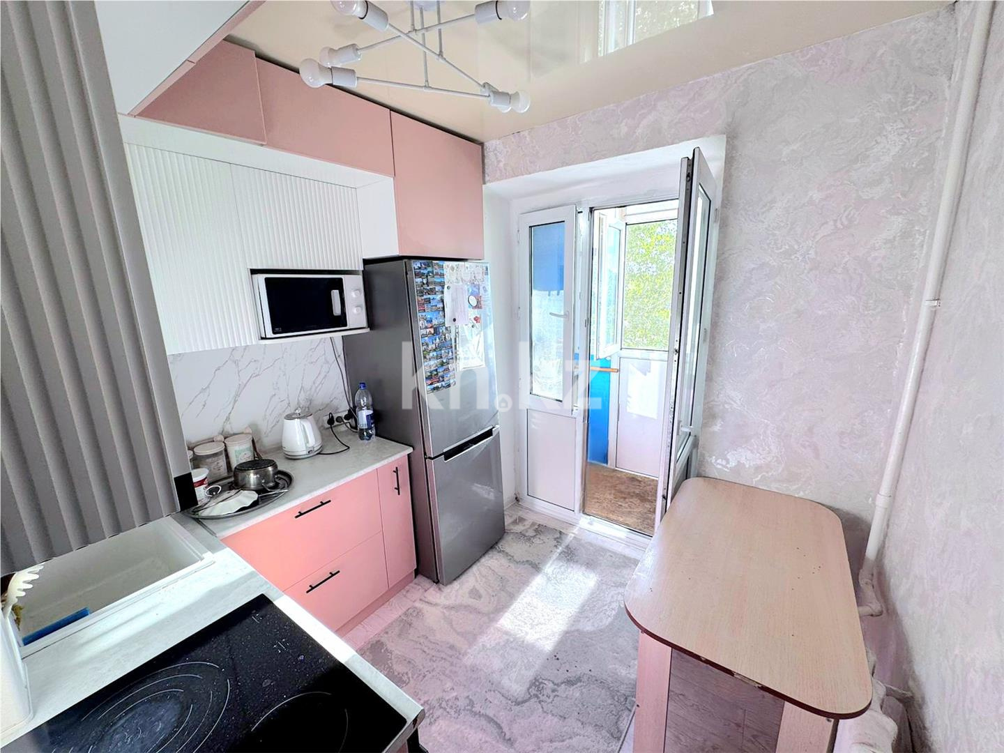 Продажа 3-комнатной квартиры, 55 м² - Продажа недвижимости в Темиртау - страница 2 фото 7 из 16