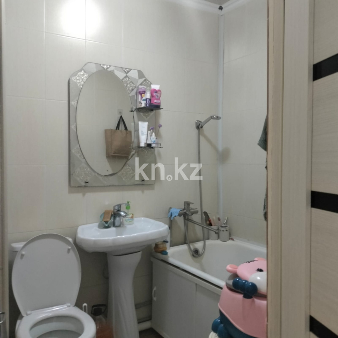 Продажа 2-комнатной квартиры, 48 м², Самал, дом  38 - Продажа квартир в Таразе фото 4 из 6