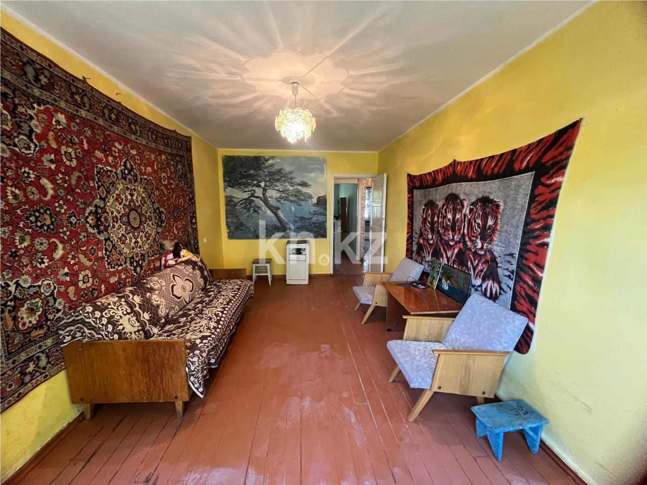Продажа 2-комнатной квартиры, 48 м², мкр-н 15 - Продажа  двухкомнатных квартир в Караганде фото 1 из 10