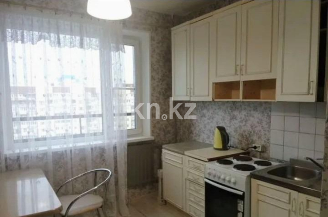 Аренда 1-комнатной квартиры, 36 м², ул. Сейфуллина, дом  41 - Аренда жилой и коммерческой недвижимости в Астане фото 1 из 3