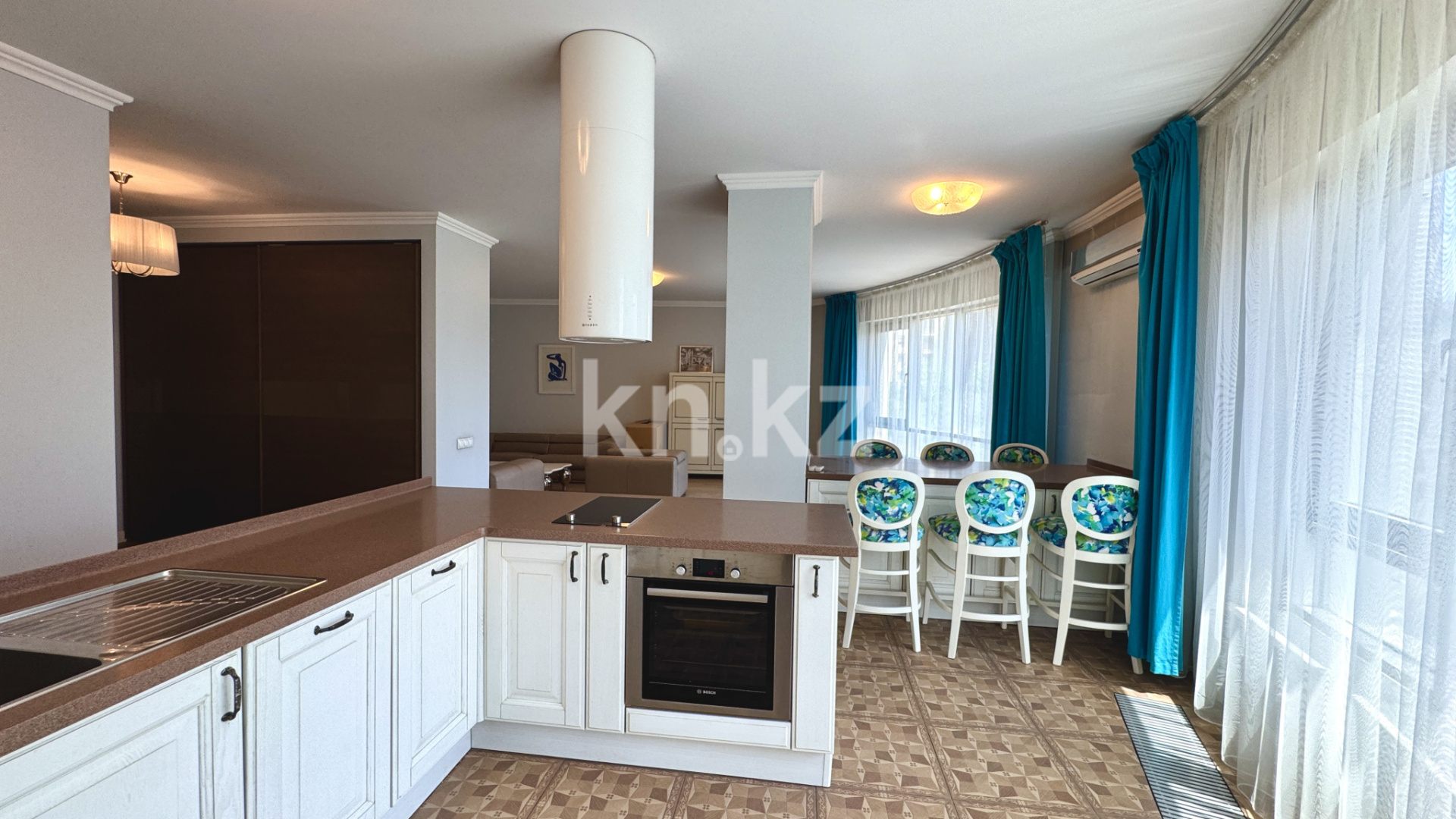 Продажа 2-комнатной квартиры, 87 м², Достык - Продажа квартир в Казахстане фото 1 из 14