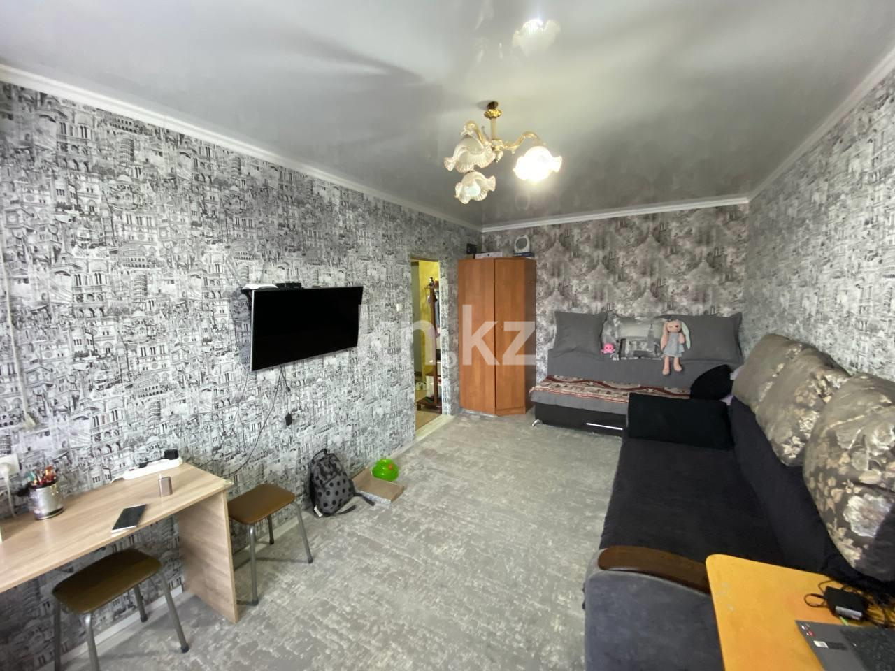 Продажа 1-комнатной квартиры, 36 м², пр. Металлургов - Продажа  однокомнатных квартир в Темиртау фото 2 из 8