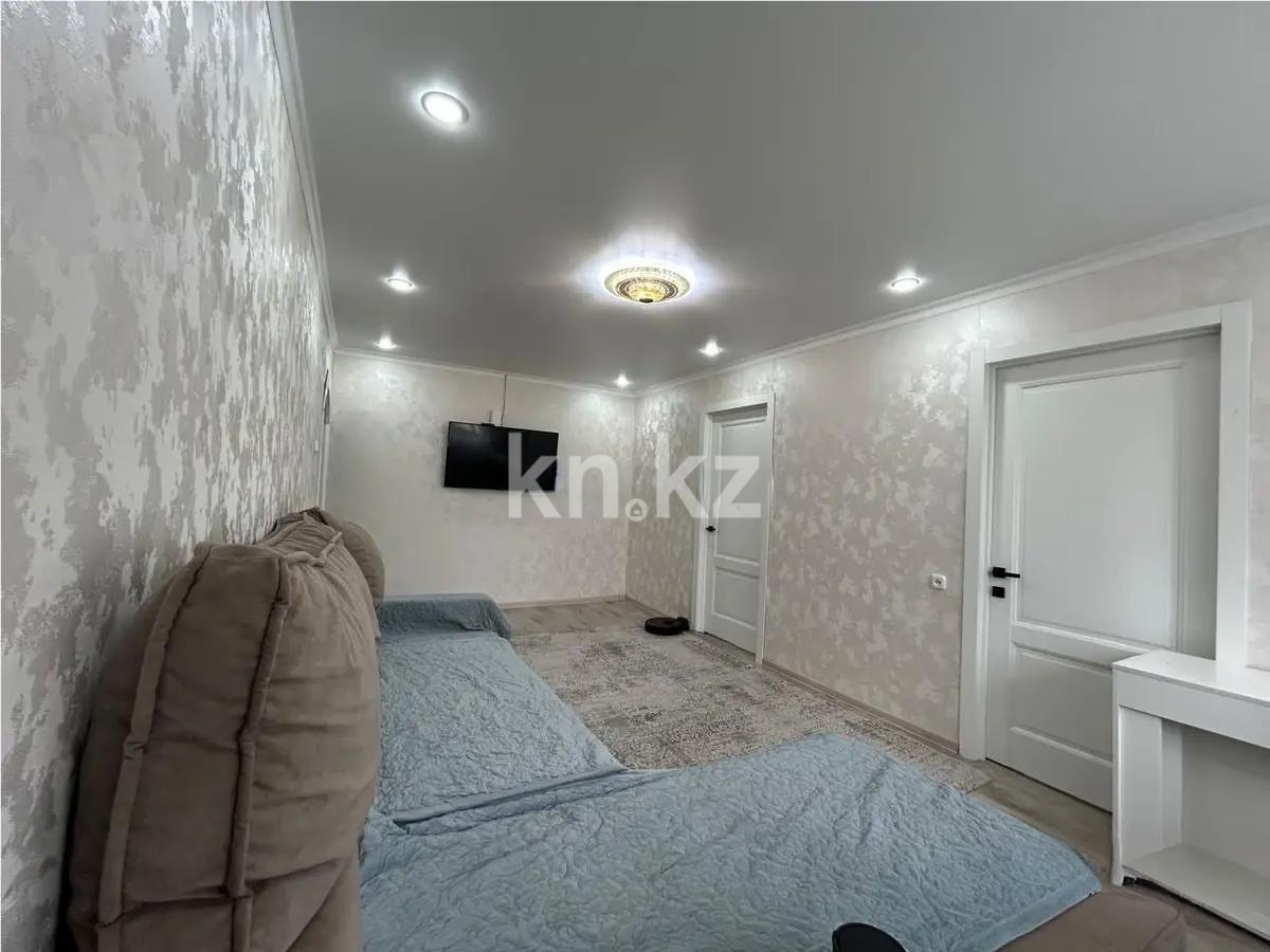 Продажа 4-комнатной квартиры, 62 м², ул. Язева, дом  13 - Продажа  четырехкомнатных квартир в Караганде фото 1 из 7