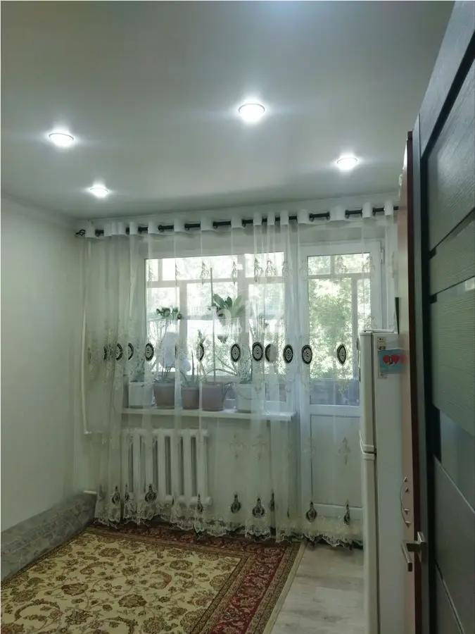 Продажа 4-комнатной квартиры, 86 м², ул. Дюсембекова, дом  41 - Продажа квартир в Караганде фото 2 из 6