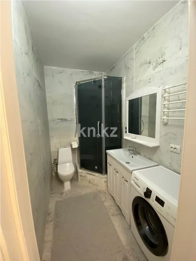 Продажа 2-комнатной квартиры, 60 м², пр. Тауелсыздык, дом  34/1 в Астане - фото 4