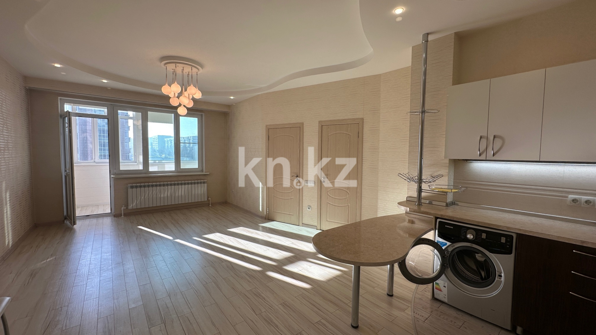 Продажа 2-комнатной квартиры, 55.8 м², ул. Навои в Алматы - фото 2