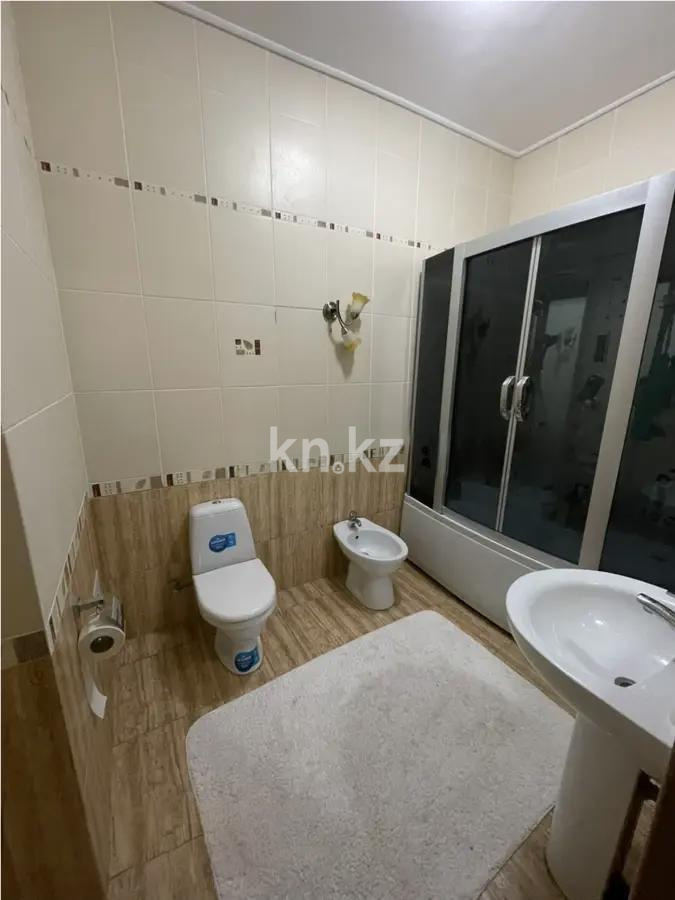 Продажа 4-комнатной квартиры, 123 м², ул. Туркестан, дом  8 в Астане - фото 7
