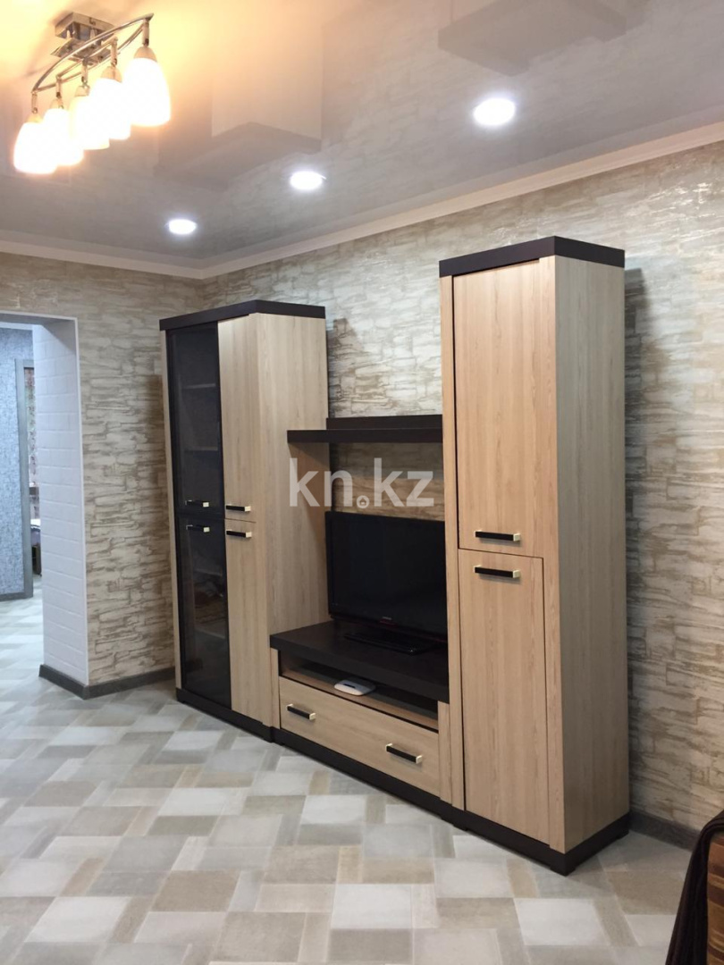 Аренда 1-комнатной квартиры посуточно, 45 м², ул. Набережная Славского, дом  50 в Усть-Каменогорске - фото 4