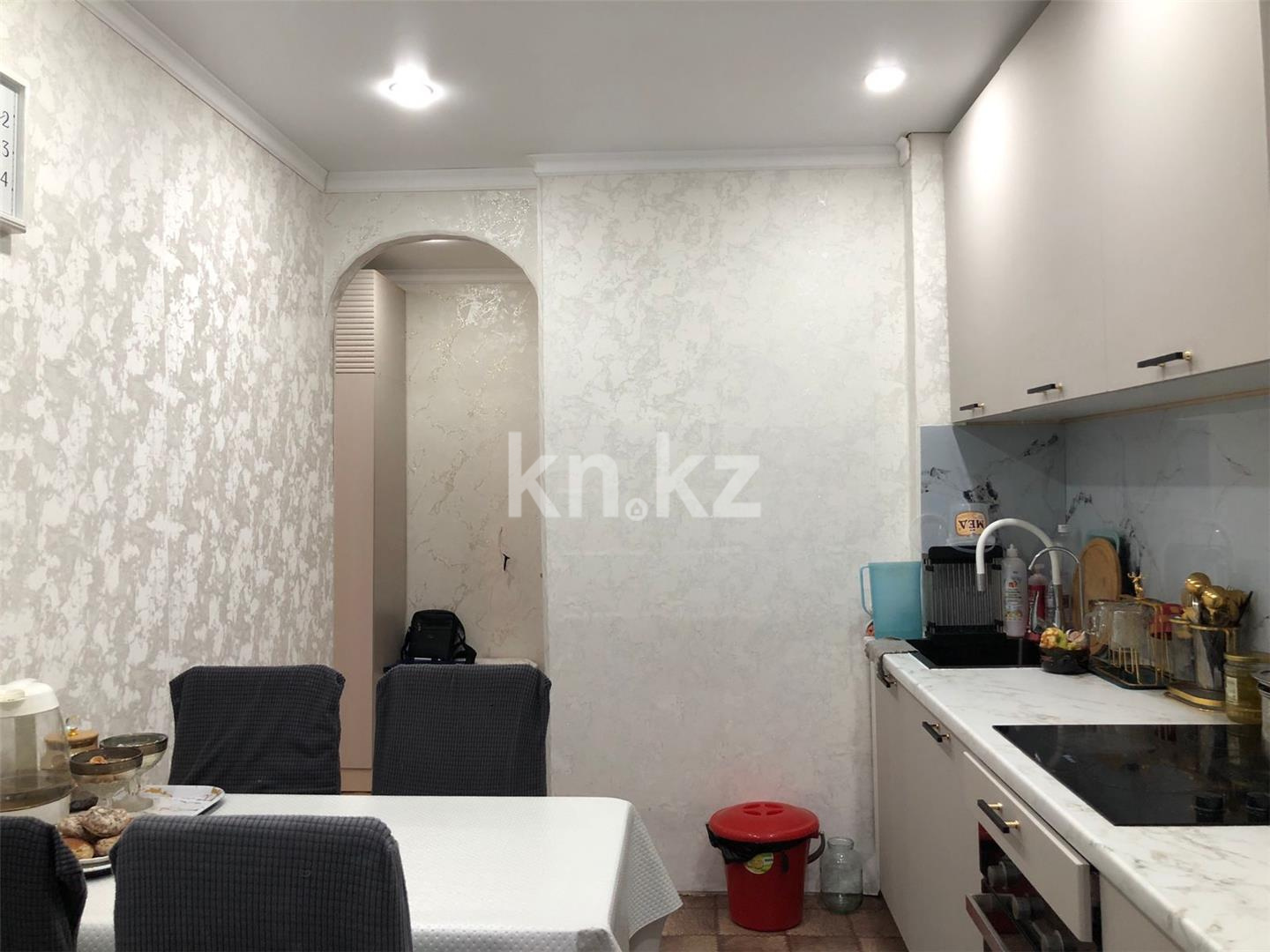 Продажа 4-комнатной квартиры, 79 м², ул. Гапеева, дом  1 - Продажа  четырехкомнатных квартир в Караганде фото 12 из 20