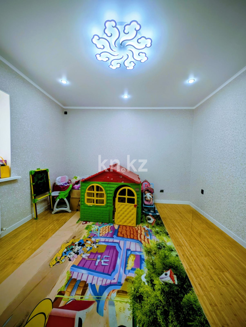 Продажа 6-комнатного дома, 525.2 м², ул. Береке, дом  18 - Продажа домов, коттеджей в Уральске фото 17 из 40