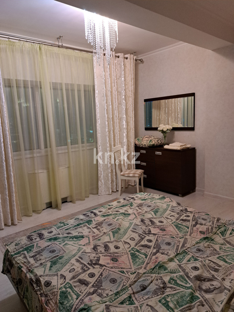 Аренда 2-комнатной квартиры посуточно, 86 м², ул. Достык, дом  5 - ул. Сауран - Аренда квартир посуточно в Астане без посредников фото 13 из 22