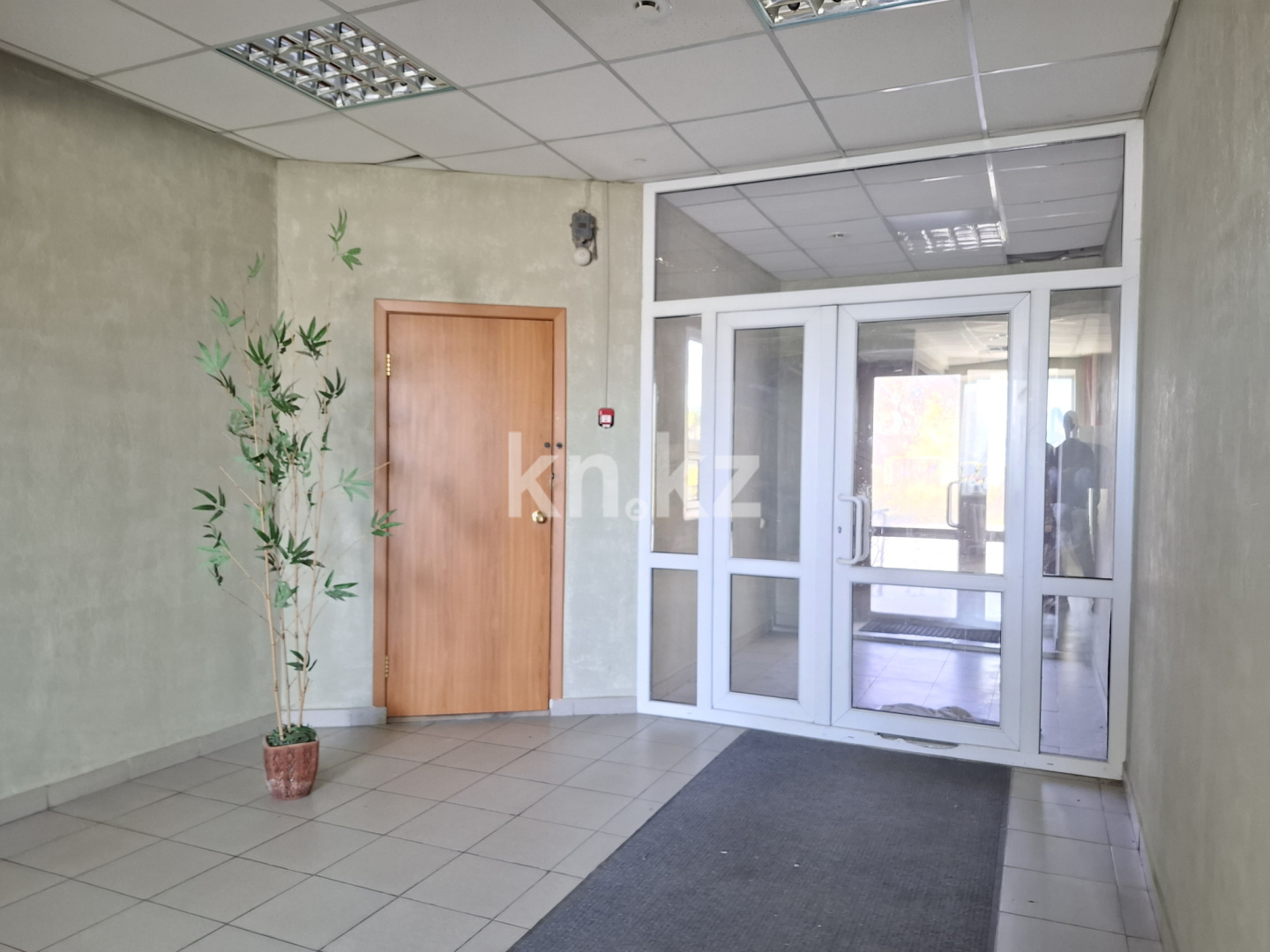 Продажа , 19000 м², ул. Моторная, дом  19 - Продажа баз, складов и промышленной недвижимости в Караганде фото 3 из 11