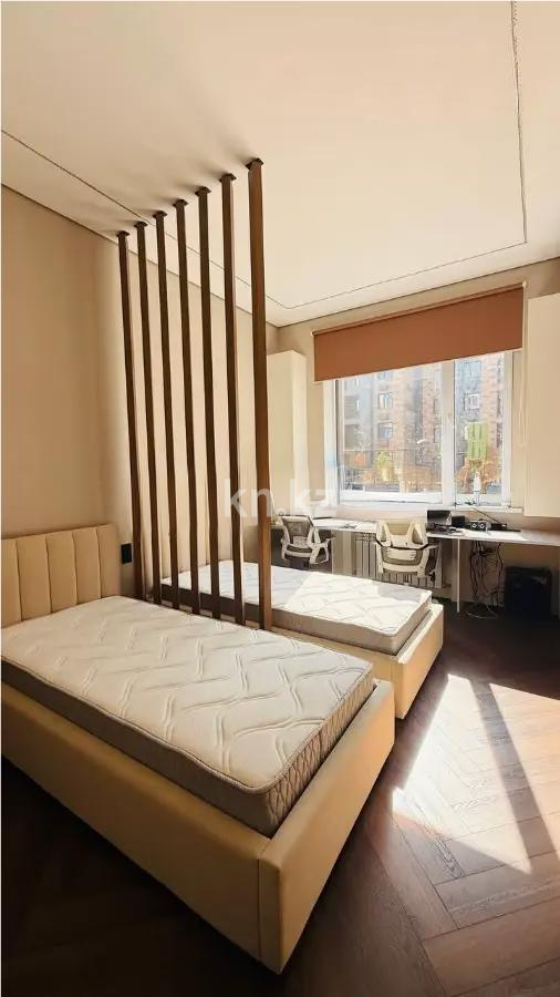 Продажа 2-комнатной квартиры, 83 м² в Алматы - фото 3