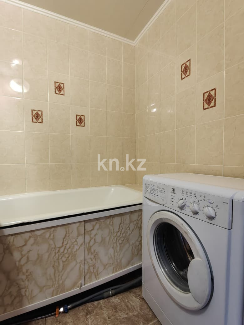 Продажа 3-комнатной квартиры, 65 м² - Продажа  трехкомнатных квартир в Караганде на Юго-Востоке фото 23 из 33