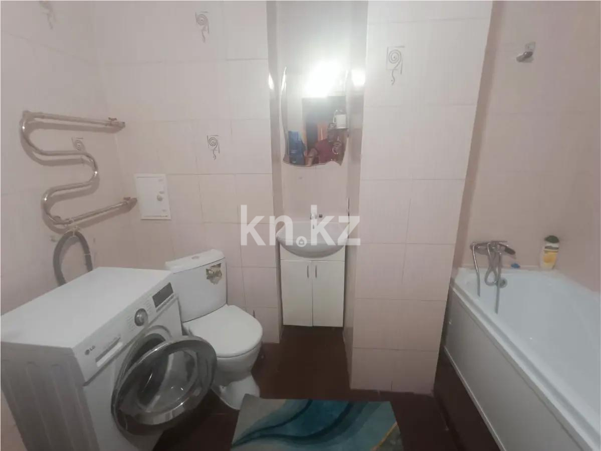 Продажа 2-комнатной квартиры, 70.2 м², ул. Сатпаева, дом  21 в Астане - фото 4