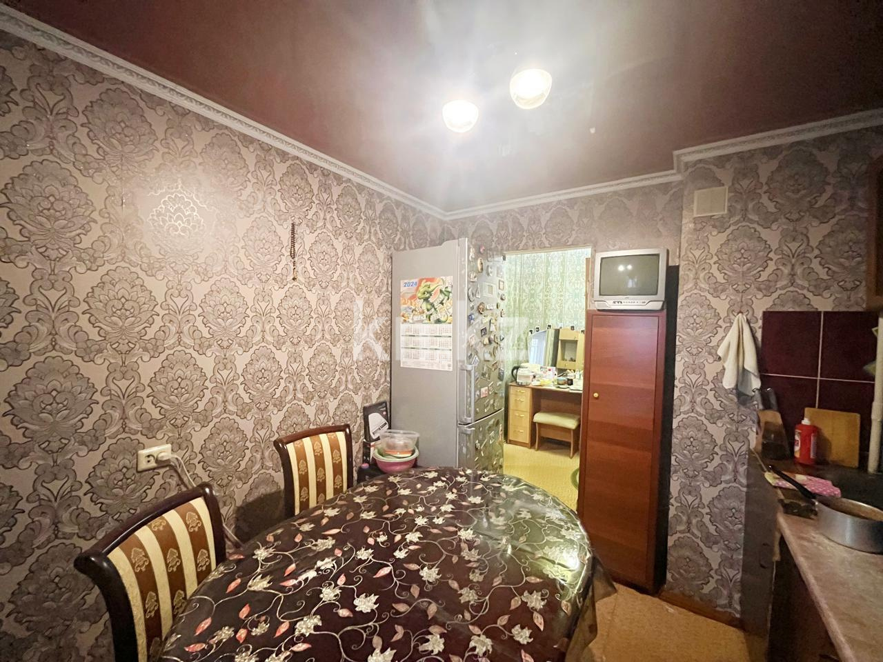 Продажа 2-комнатной квартиры, 47 м², мкр-н Мамраева (Восток-5), дом  15 - Продажа квартир в Караганде фото 5 из 12