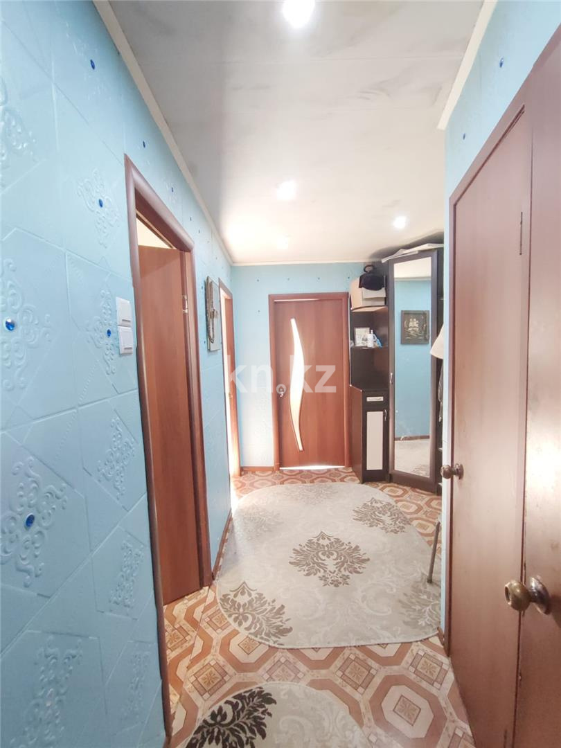 Продажа 3-комнатной квартиры, 62 м², мкр-н 13 в Караганде - фото 7
