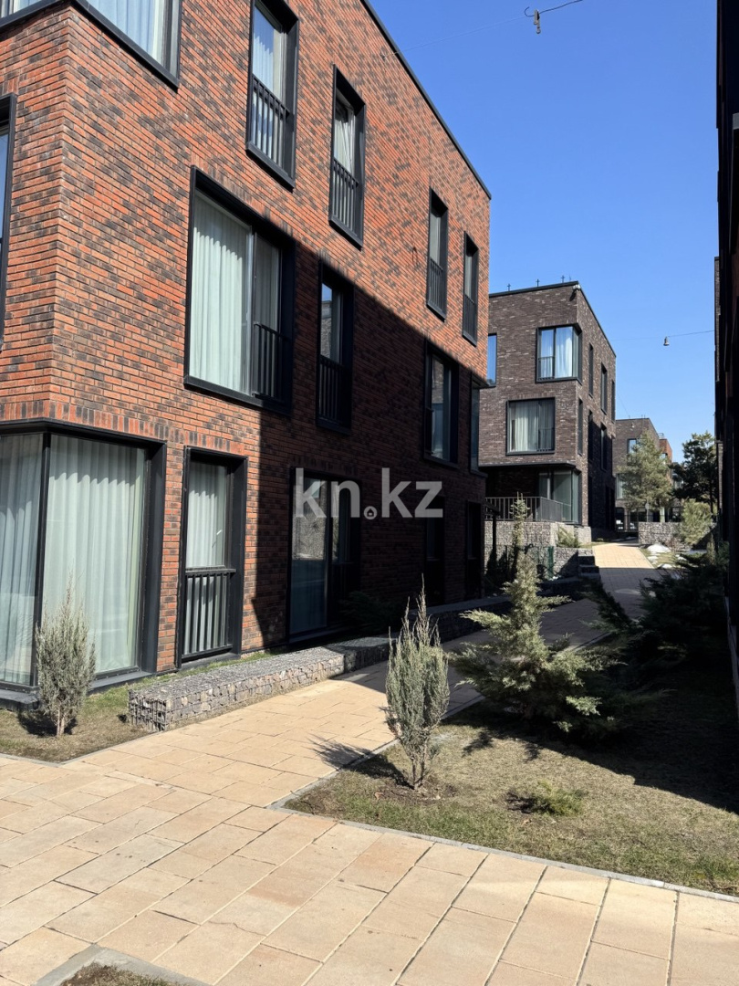 Продажа 4-комнатной квартиры, 146 м² в Алматы