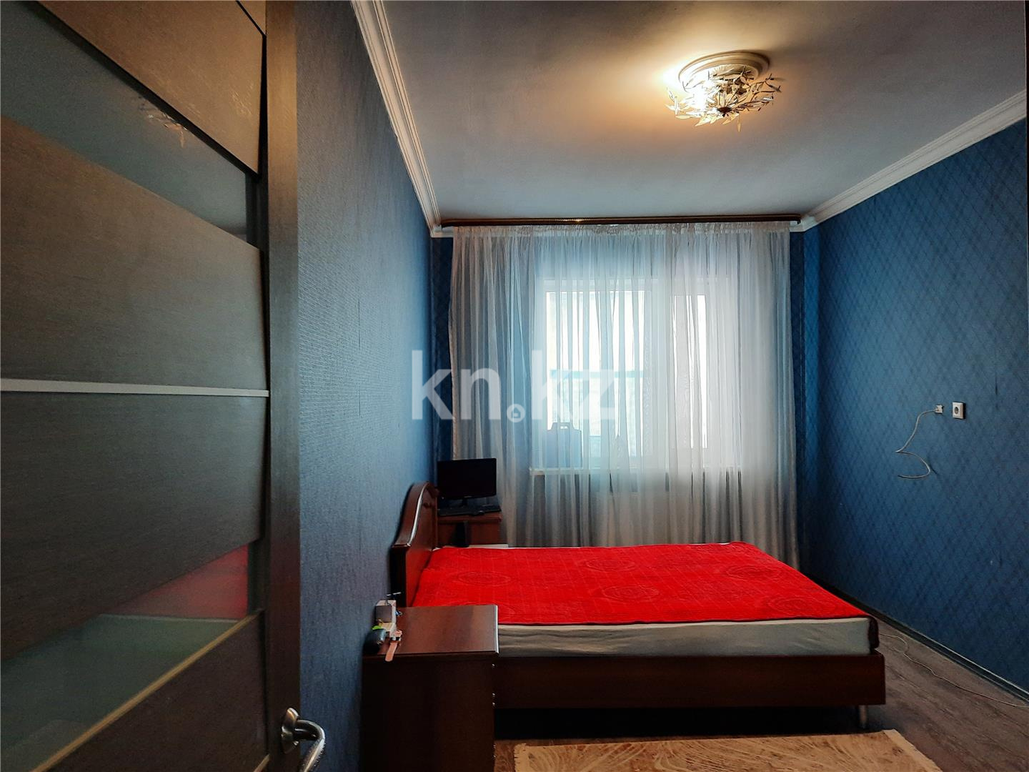 Продажа 3-комнатной квартиры, 107 м², пр. Республики в Караганде - фото 3