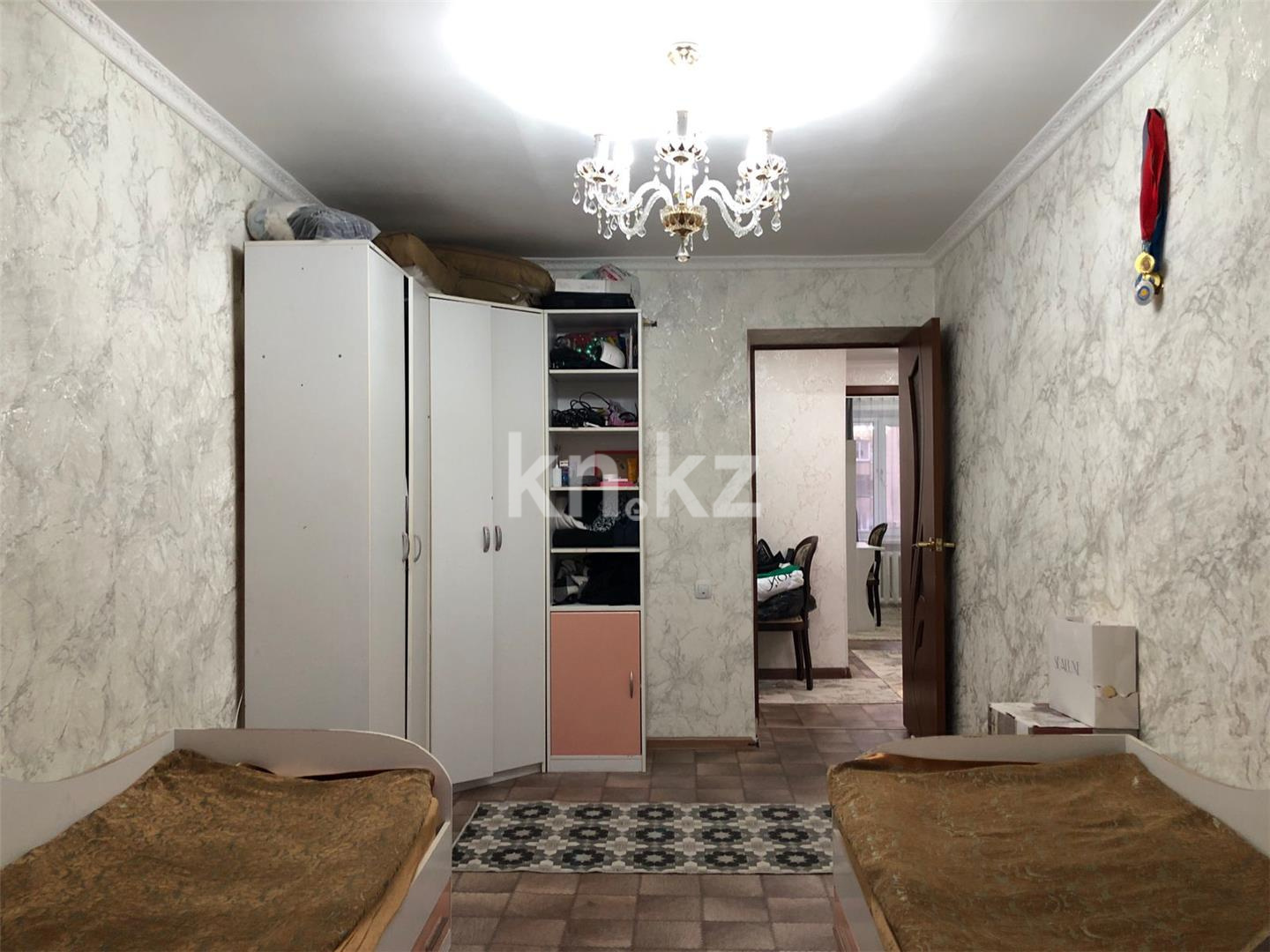 Продажа 4-комнатной квартиры, 79 м², ул. Гапеева, дом  1 - Продажа  четырехкомнатных квартир в Караганде фото 10 из 20