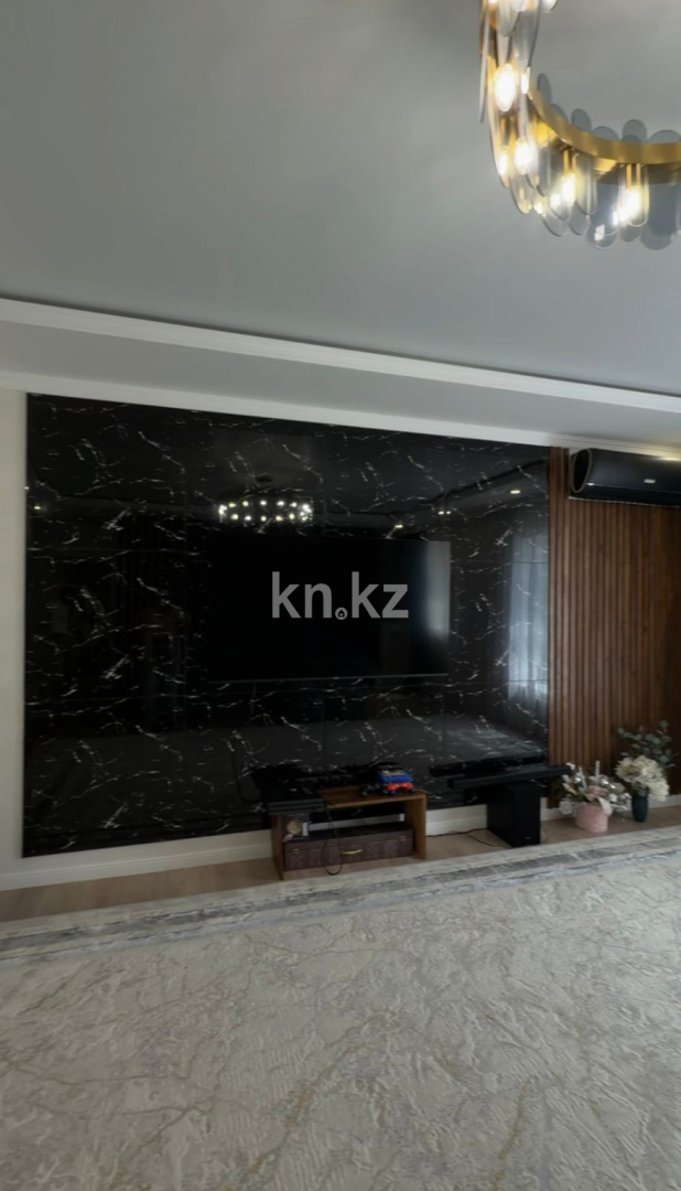Продажа 4-комнатной квартиры, 167 м² в Уральске - фото 2