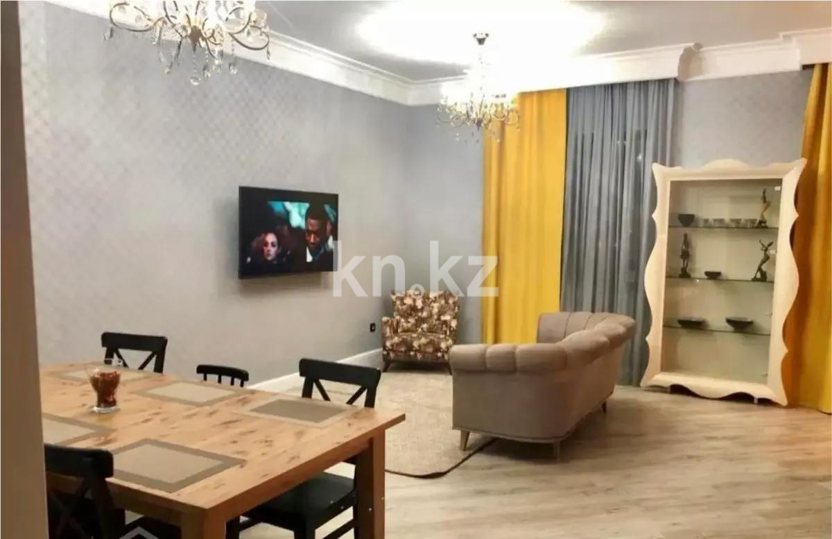 Продажа 5-комнатной квартиры, 165 м², ул. Умай Ана, дом  12 - Продажа  пятикомнатных квартир в Астане без посредников фото 1 из 8