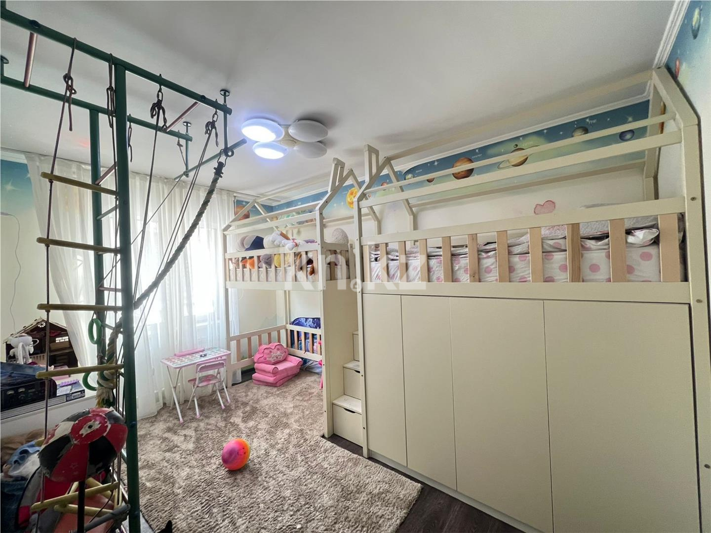 Продажа 5-комнатной квартиры, 98 м² в Караганде - фото 2