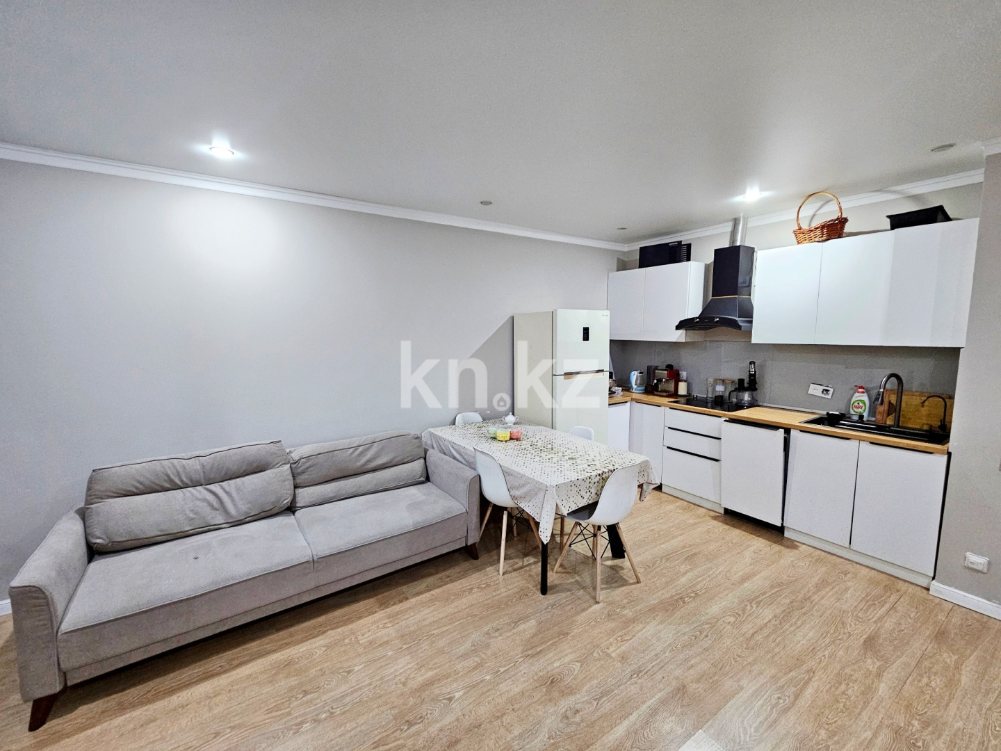 Продажа 3-комнатной квартиры, 58.8 м² - Недвижимость в Казахстане - страница 4 фото 1 из 11